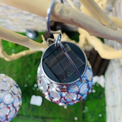 La bola colgante decorativa hueco ligero solar del jardín del nuevo llevó la bola de cristal ligera