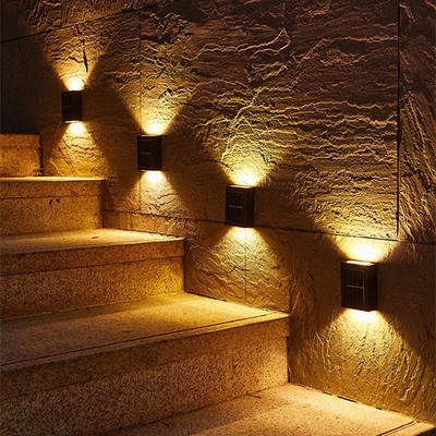 Luz decorativa llevada solar de la pared del balcón al aire libre del paisaje de las luces de la prenda impermeable de WINXU IP65